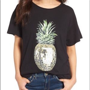Wildfox Party Pineapple Tee sz M